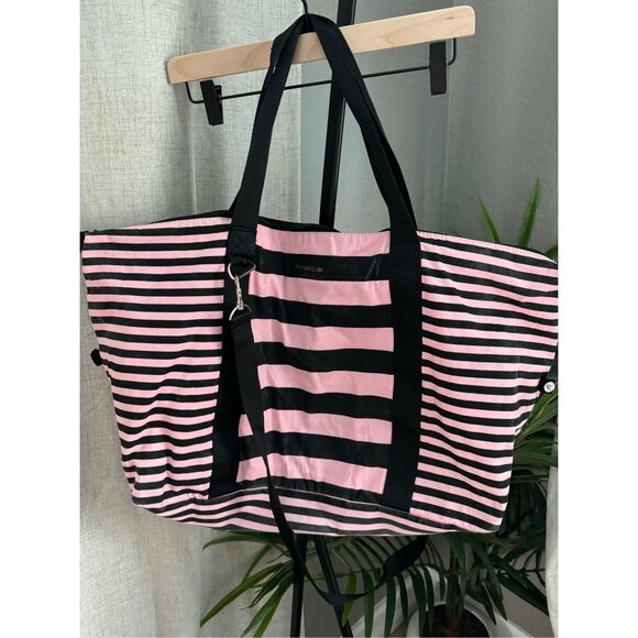 Victoria's Secret Other - VICTORIA'S SECRET Pink Duffel Bag Weekender Carry On XL